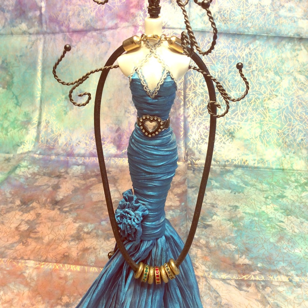 Ringed Choker
